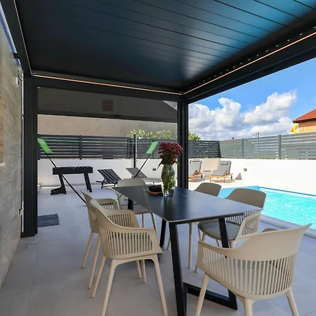 Kala Apartman *