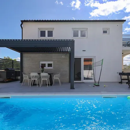 Kala Apartman Maslenica