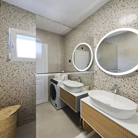 Kala Semesterbostad *