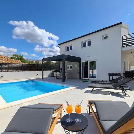 Holiday home Kala *