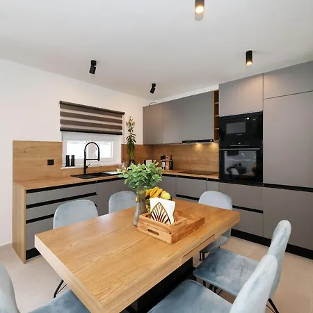 Semesterbostad Kala Maslenica