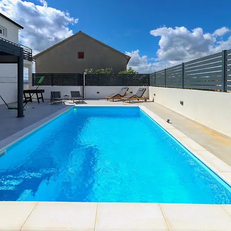 Kala Holiday home