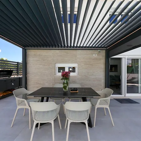 Kala Holiday home